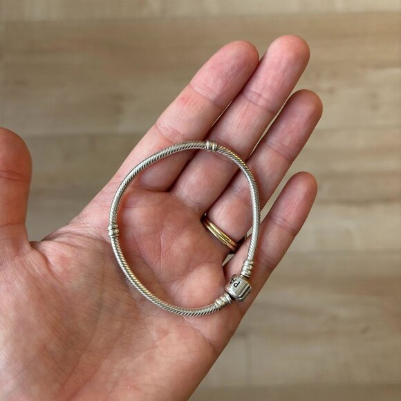Pandora Moments Snake Bracelet - Picture 1 of 2